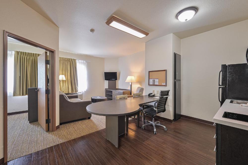 Affordable Suites of America Tulsa